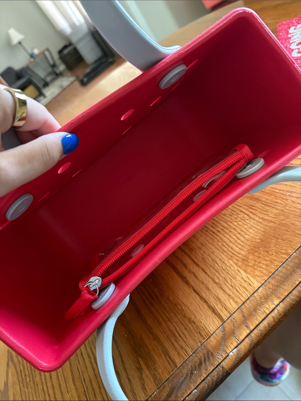 Bogg Bag x Target Red Tote with Gray Handles - Picture 3 of 4